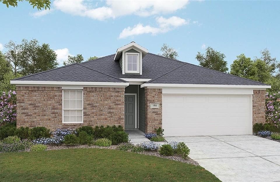 1st image of 304 Hibiscus Dr