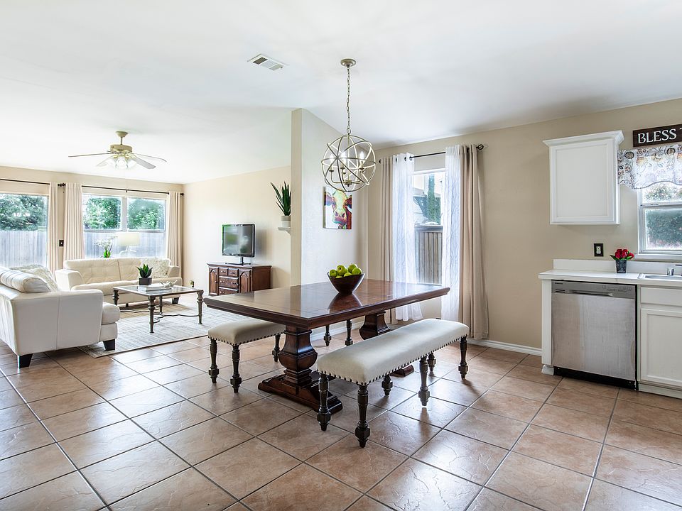 Beautiful open concept