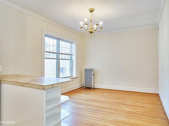 2nd image of 545 Hinman Ave APT K3