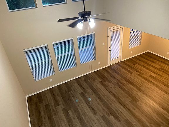 5th image of 10019 Wake Bridge Dr