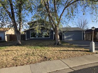 921 Pasque Dr, Longmont, CO 80504