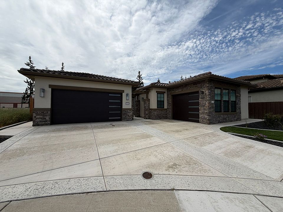 1st image of 9316 Cruz Ct