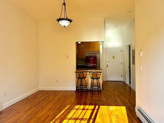 4th image of 6248 Mount Olivet Cres