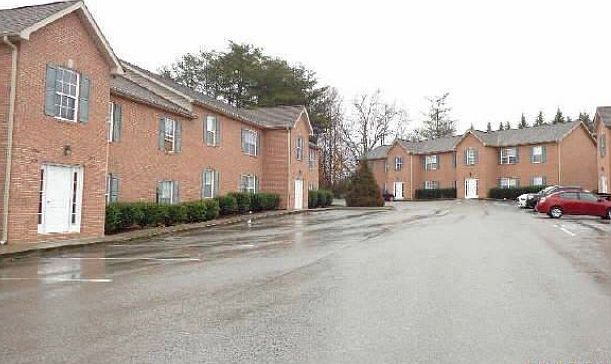 2nd image of 1642 Maple View Way Unit 50E