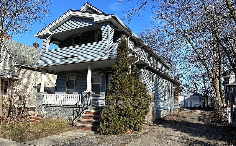 1st image of 2775 E 127th St