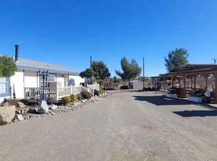 3524 Gorgonio Rd, Phelan, CA 92371