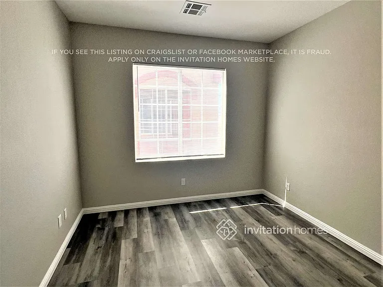708 Emerald Idol Pl — Photo 12