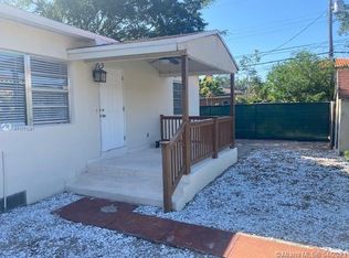2325 SW 27th St, Miami, FL 33133