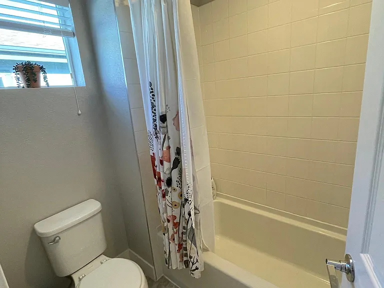 4726 Jasper St — Photo 16