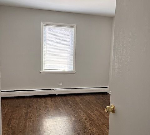 3rd image of 1500-04 N 22nd Ave #B3