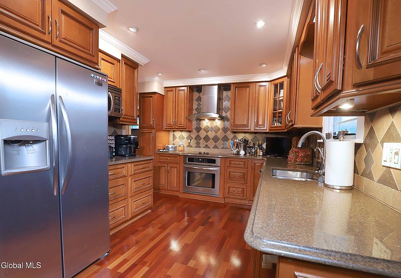 2nd image of 2387 Hickory Hill Road