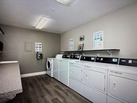 5th image of 126 Valley Ave #126