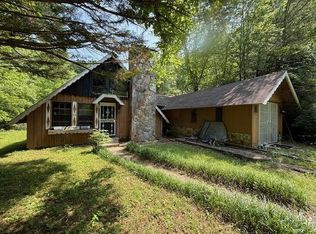 31 Whispering Winds Way, Marble, NC 28905