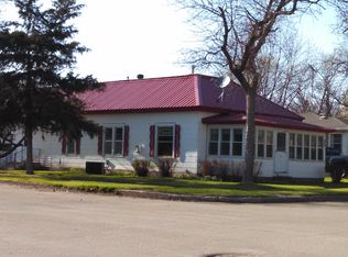 301 5th St N, Estelline, SD 57234