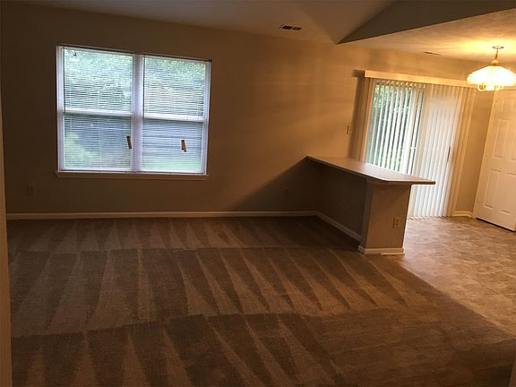 4th image of 3629 Black Locust Dr