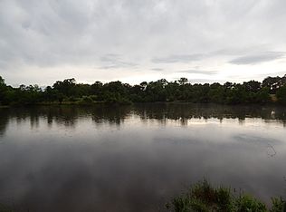 240 Quitman Perry Rd, Carriere, MS 39426