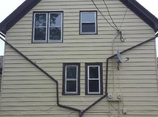 1975 S 5th St, Milwaukee, WI 53204