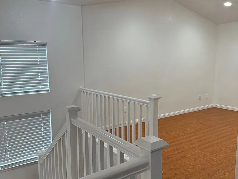 1825 Nixon Ave — Photo 54