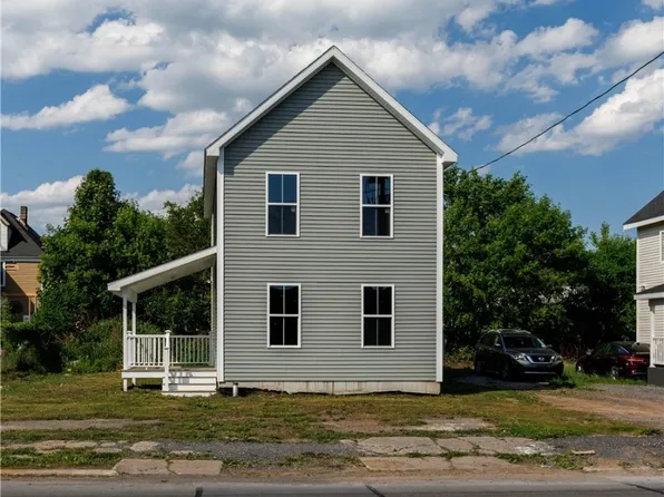 1014 Noyes St, Utica, NY 13502