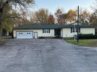 29836 E 85th St S, Broken Arrow, OK 74014
