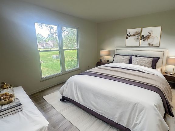 5th image of 39800 N Stonebridge Ct