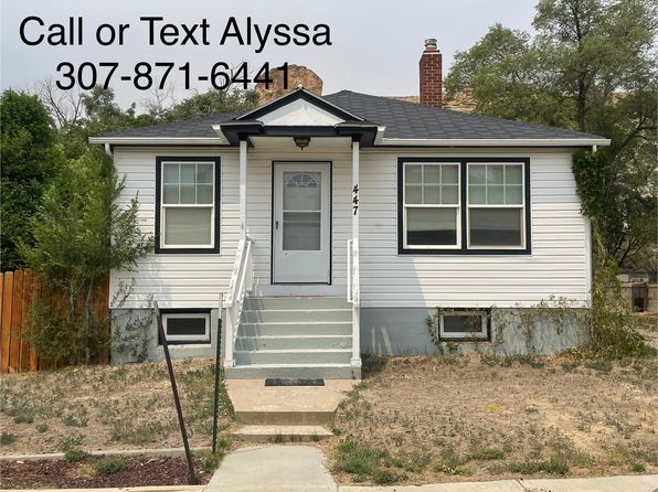 447 N 1st East St