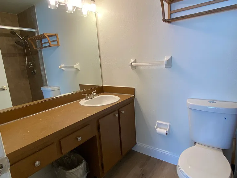 1781 SE Linpark Ct — Photo 49