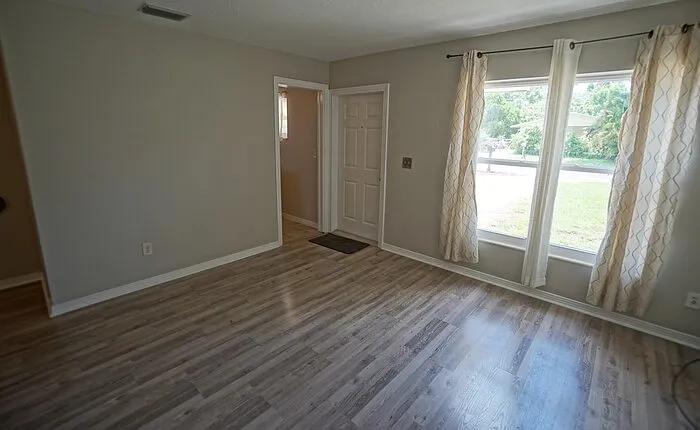 3809 W Vasconia St — Photo 5