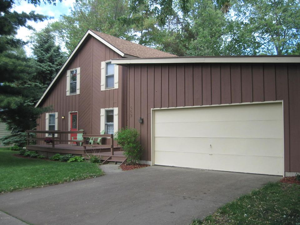 1st image of 869 Maywood Ave