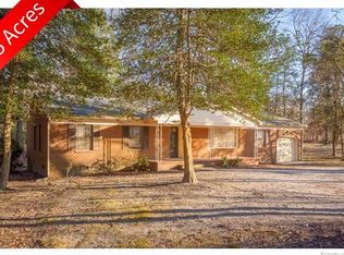 8780 Croaker Rd, Williamsburg, VA 23188