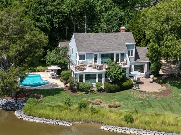106 E Division St, Oxford, MD 21654