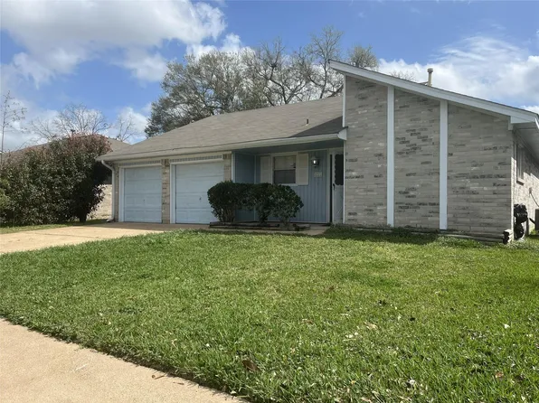 4211 White River Dr, Pasadena, TX 77504