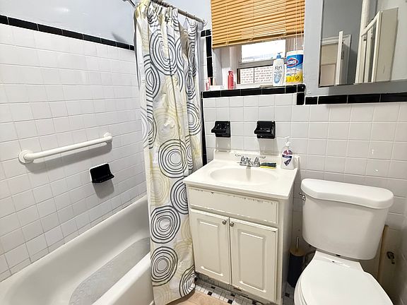 5th image of 850 Tinton Ave Floor 1