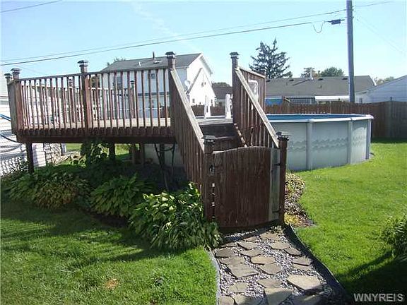 4th image of 860 Sherwood Ct