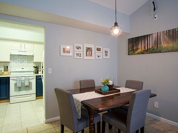 5th image of 1648 SE Green Acres Cir APT Ee201