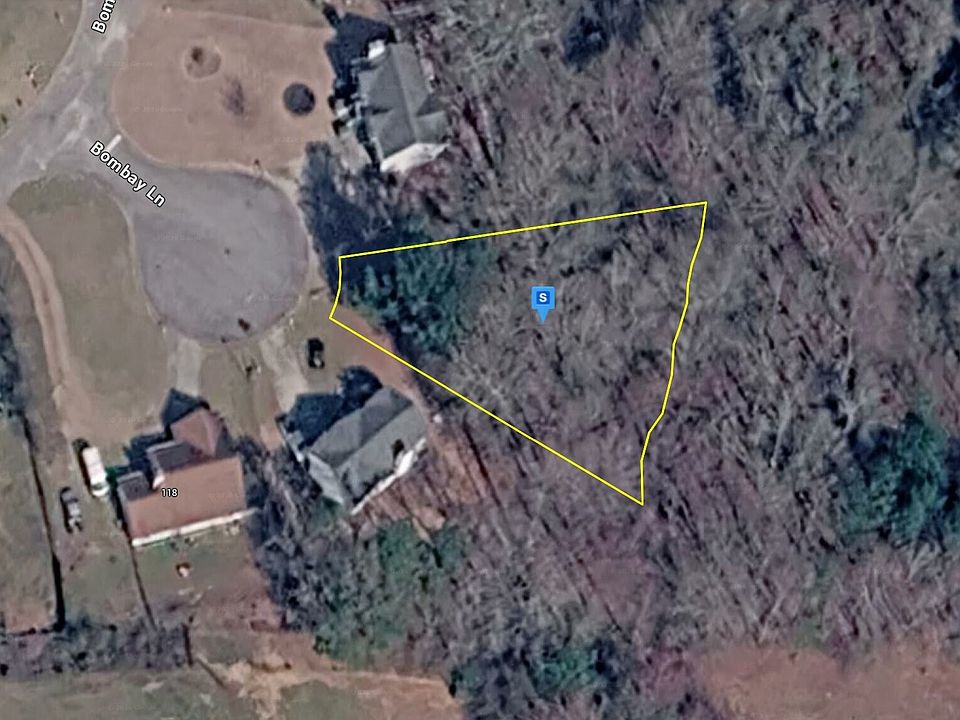 1st image of 135 Bombay Ln