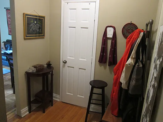 Rented by Realty 2000 Corp | media 72