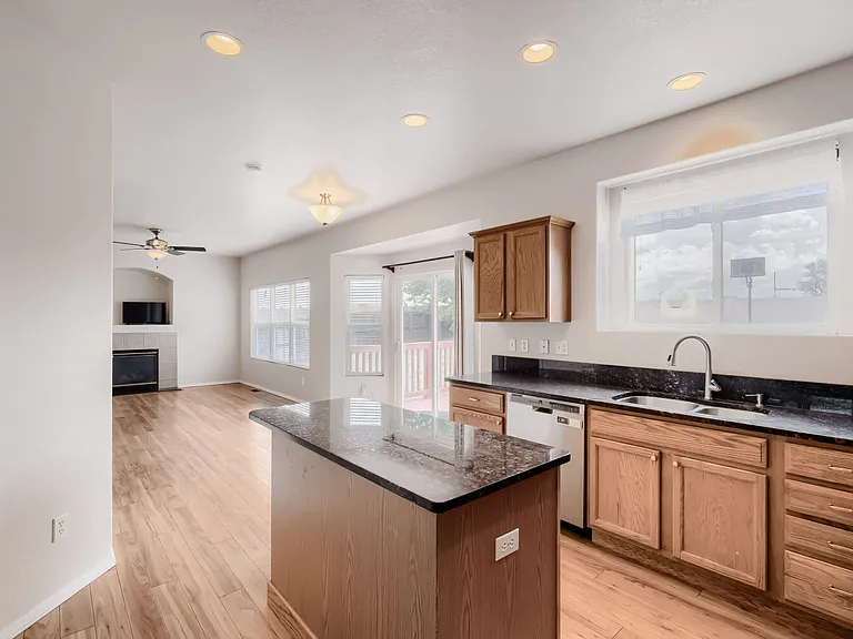 8870 Christy Ct — Photo 7