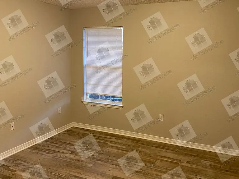 5162 Brookside Dr — Photo 12