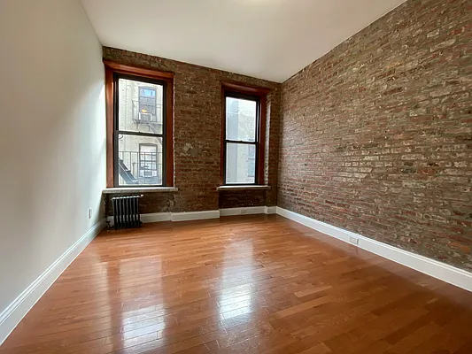 Rented by Bohemia Realty Group | media 22