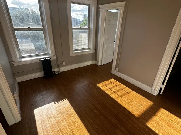 5517 Grant Place image 3 of 6