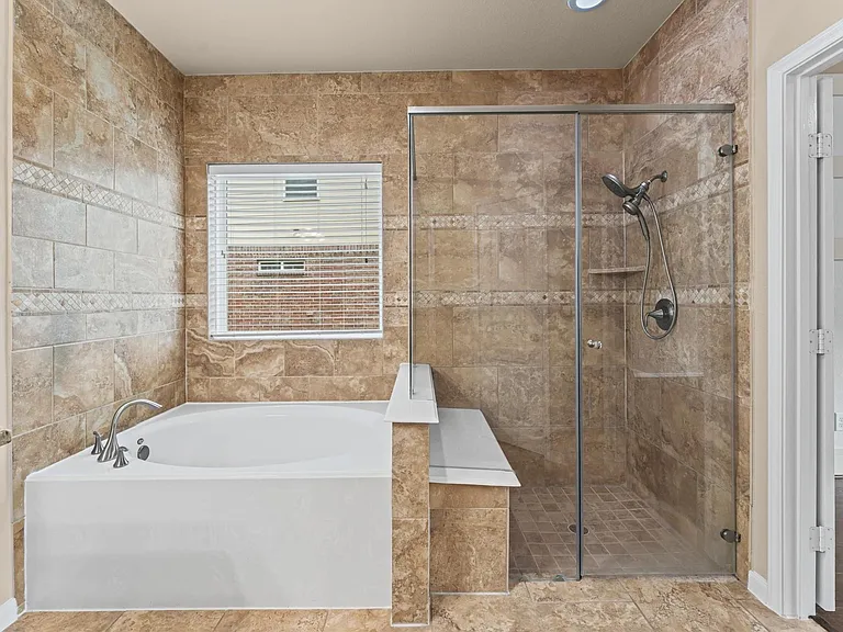 9974 Stone Creek Ln — Photo 34