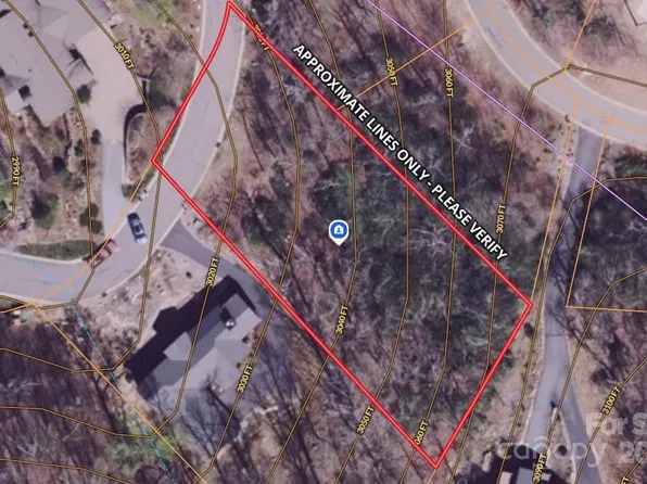 107 Settings Blvd, Black Mountain, NC 28711