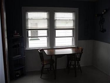 3rd image of 4465 W 135th St