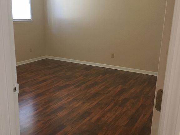 5th image of 523 Market St #58