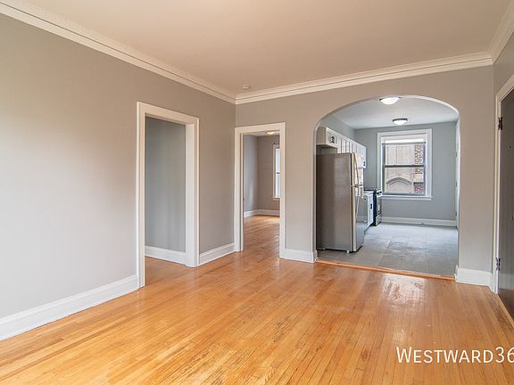 3rd image of 7610 S Saginaw Ave #1B