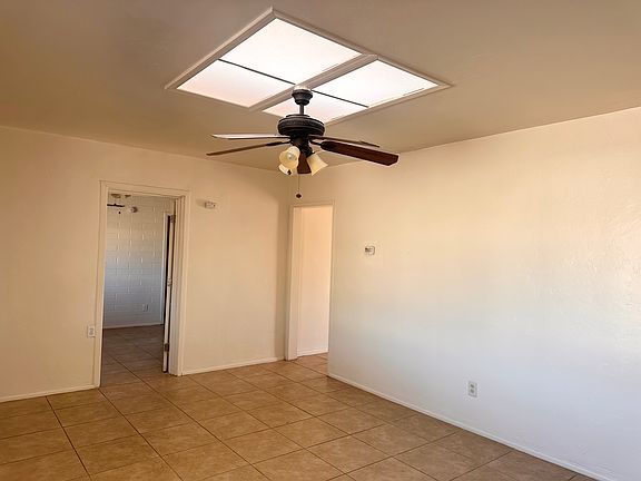 3rd image of 434 E McMillan Dr