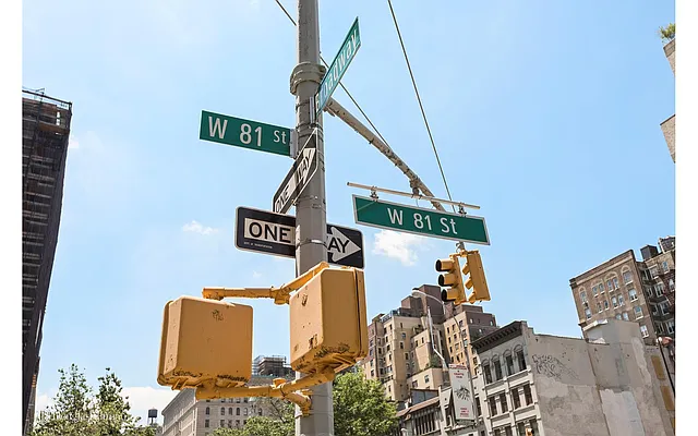 Sold by Douglas Elliman | media 10