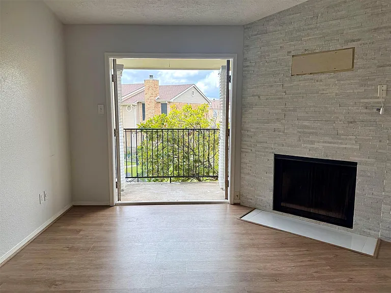 3600 Jeanetta St #512 — Photo 4