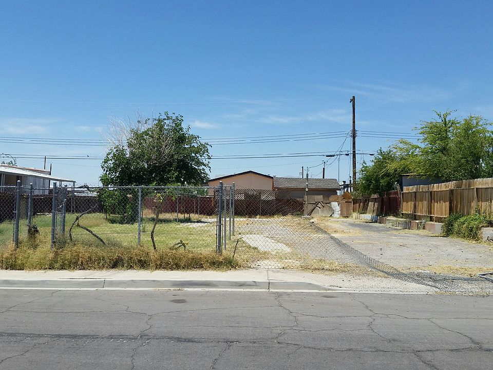 1st image of 6068 Yellowstone Ave
